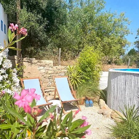 펜션 Casa Da Aldeia Santa Bárbara de Nexe